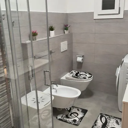 Casa Leo E Giò Note Di Colore Apartamento Sanremo