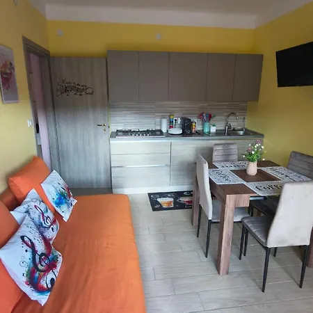 Casa Leo E Gio Note Di Colore Lejlighed